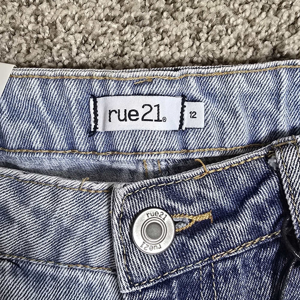 New With Tags. Rue21 Jeans - Picture 4 of 12